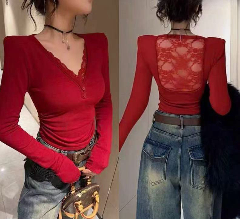 大码女装3280性感蕾丝拼接露背V领长袖打底衫设计感修身显瘦上衣