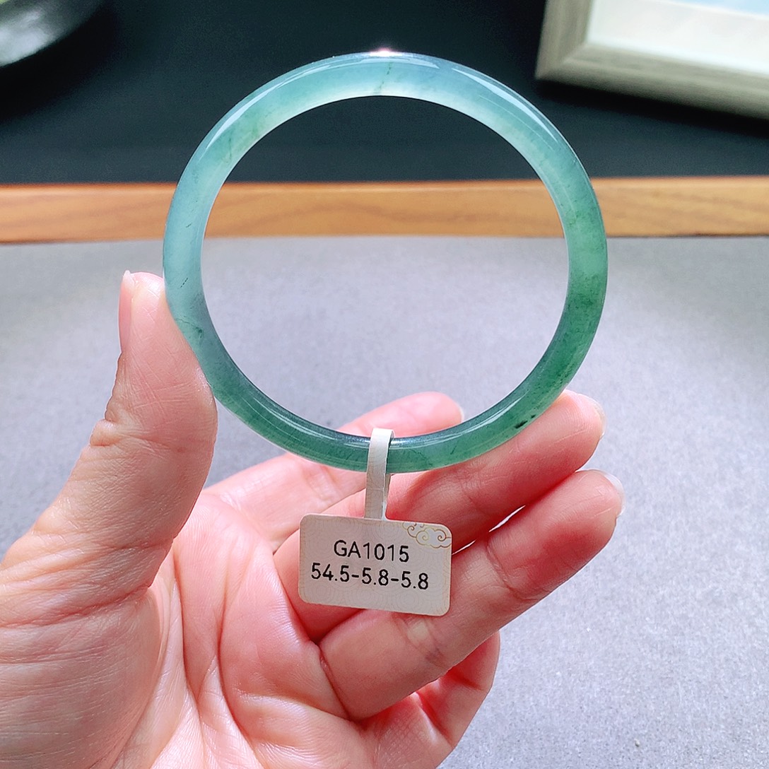 翡翠未镶嵌手镯天然翡翠手镯a货