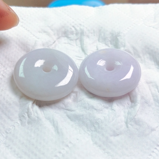 翡翠颈饰未镶嵌千**长吊坠