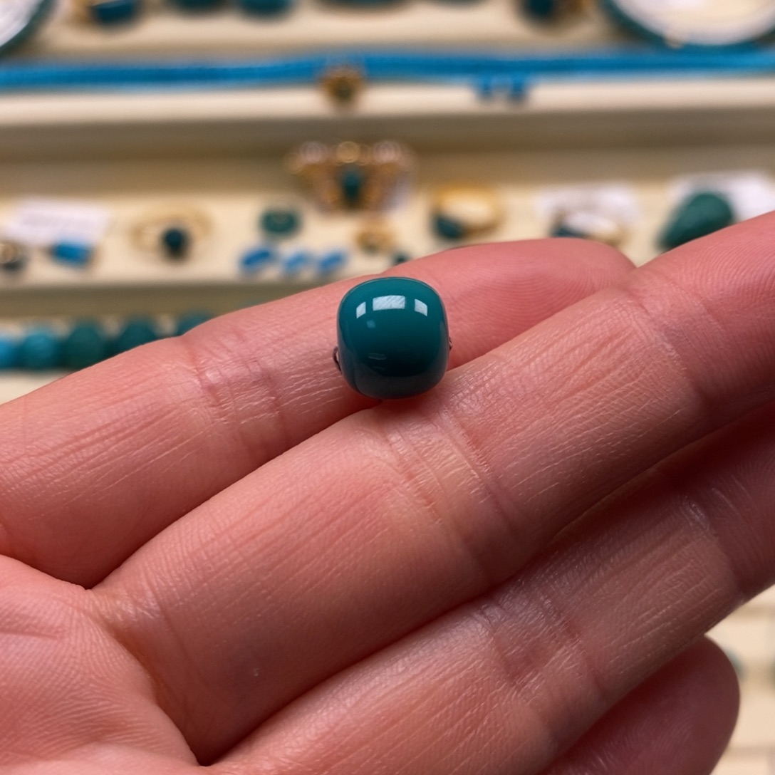 绿松石未镶嵌珠宝奇石直径9.1×8.2