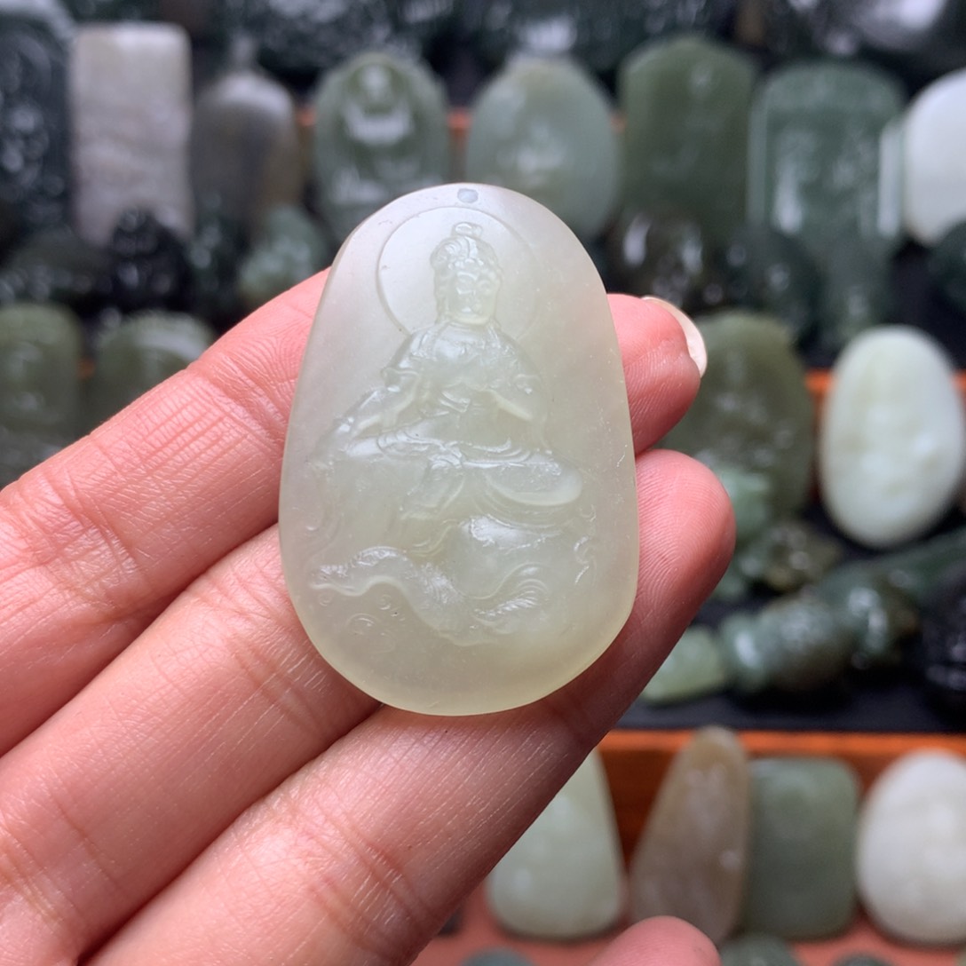 和田玉颈饰未镶嵌挂件97