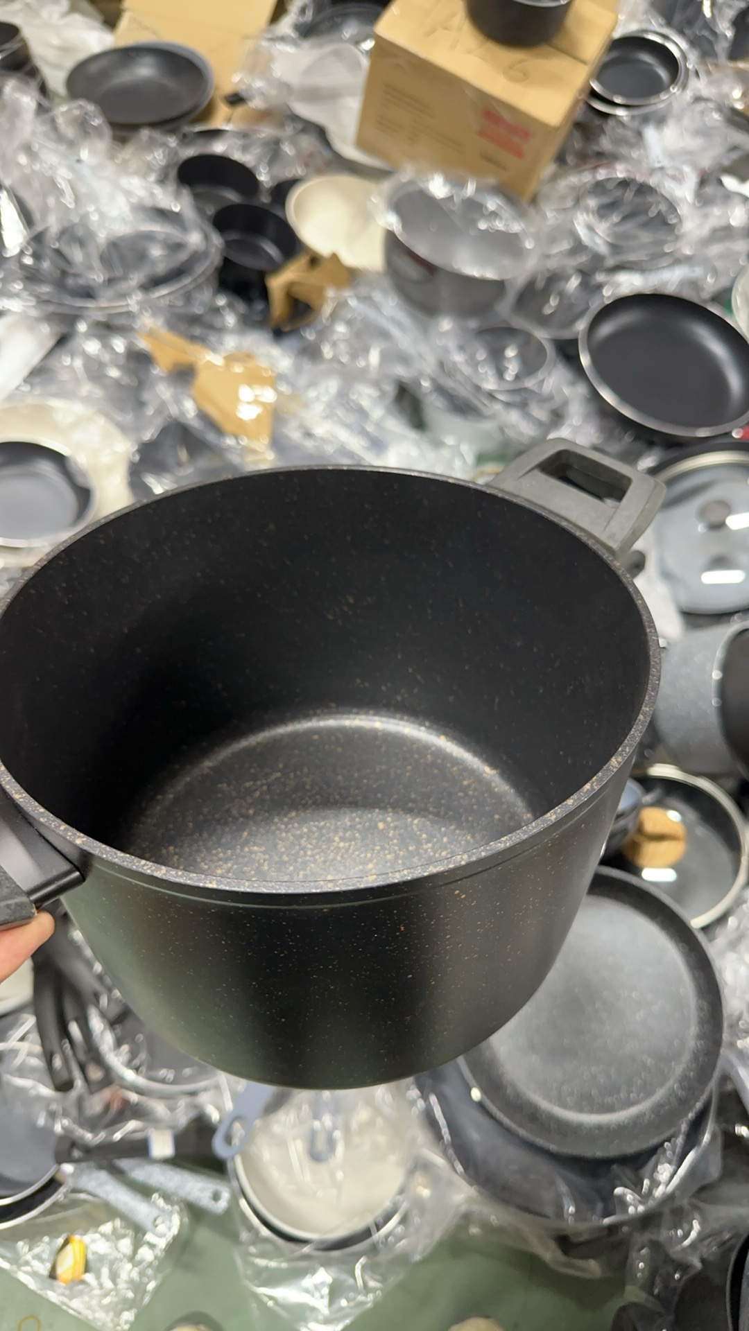 A36汤锅煎锅不粘锅口径24 高度15外贸尾货部分微瑕，介意勿拍