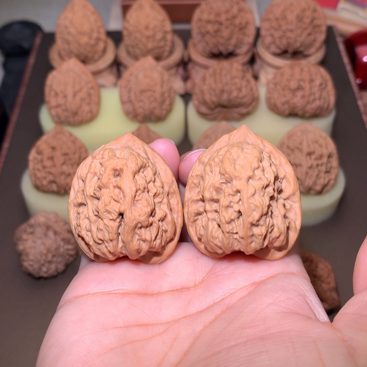 核桃文玩核桃把件野蟾