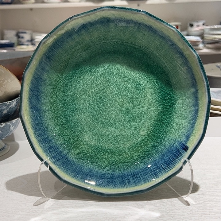 @***常瓷绿结晶葵口双色葵口盘子一个超美