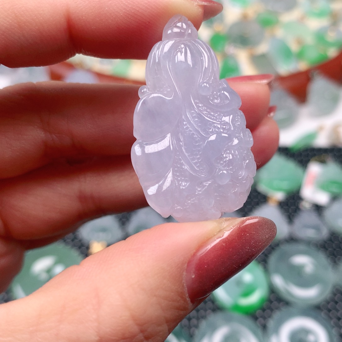 【闪购商品】翡翠吊坠(不含链)未镶嵌