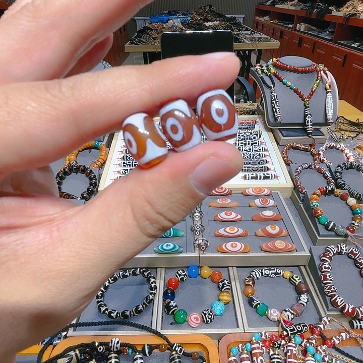 未镶嵌玛瑙/玉髓珠宝奇石