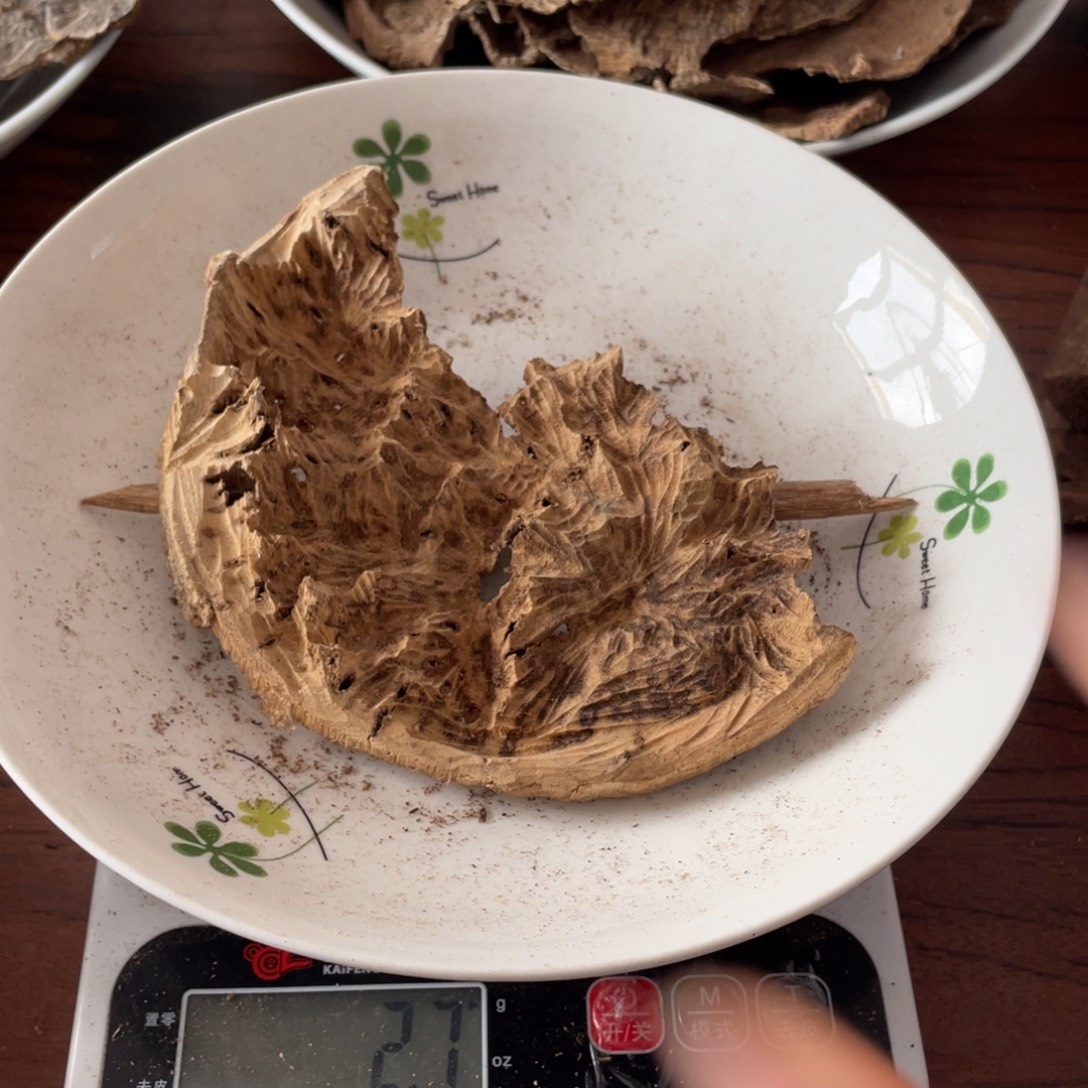 用***3沉香枕沉香海南尖峰岭老顶