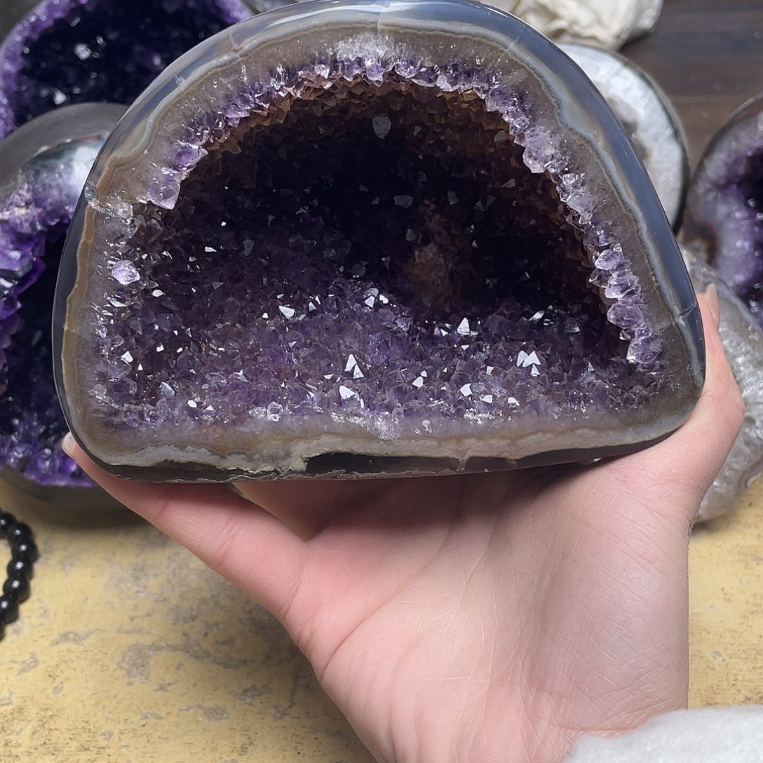 紫晶大型摆件（非配饰）未镶嵌