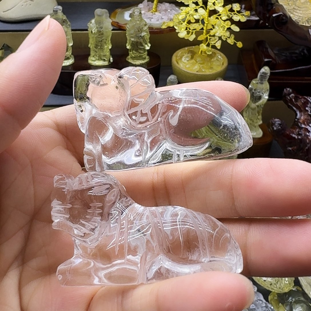 未镶嵌珠宝半成品水晶生肖虎和羊