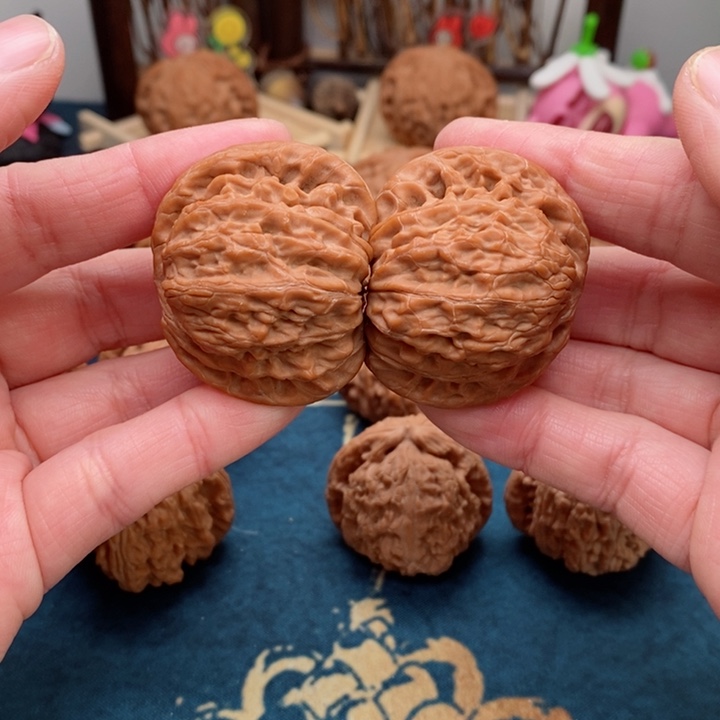 文玩核桃把件山地磨40