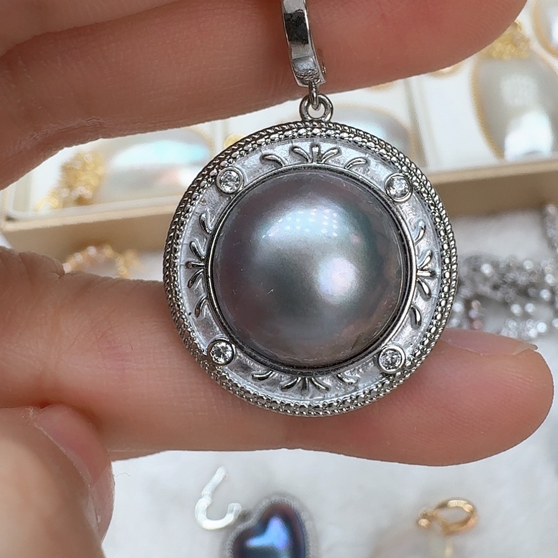 拼合珍珠（马贝珠）颈饰未镶嵌