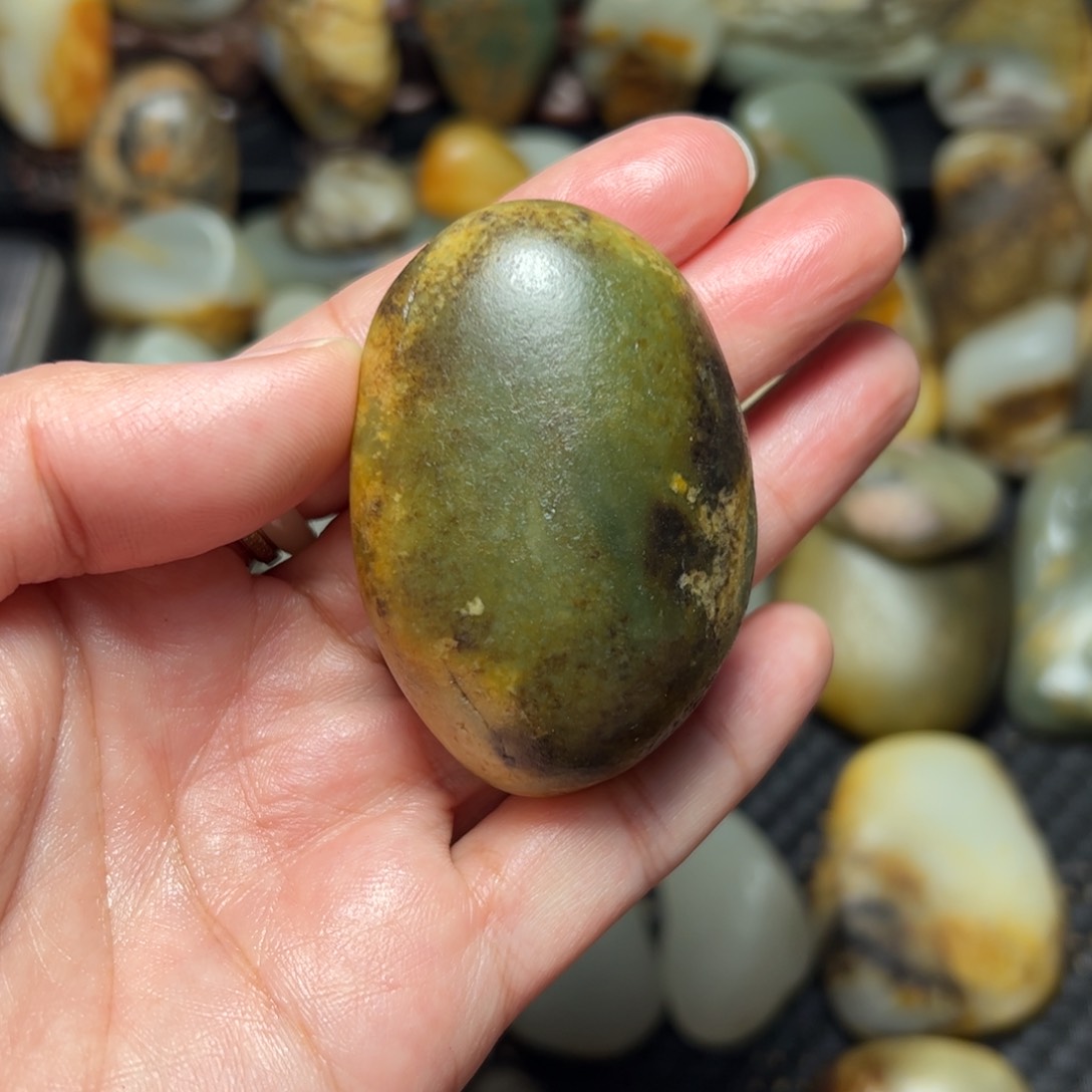 和田玉（青玉）A24未镶嵌