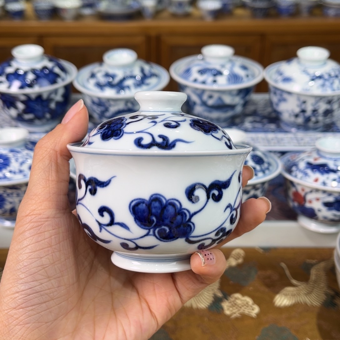 盖碗。。。。。。。。。。。。。。。