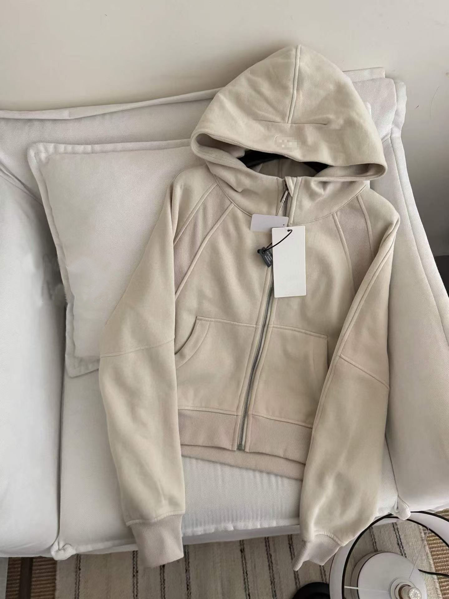 新款瑜伽服卫衣连帽宽松款