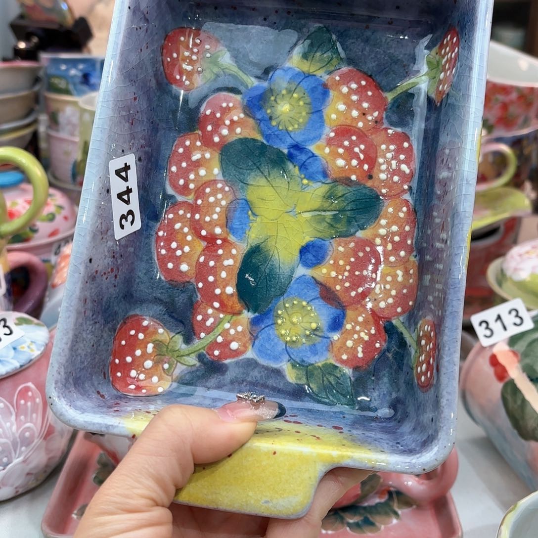 瓷片哈哈哈这不也很