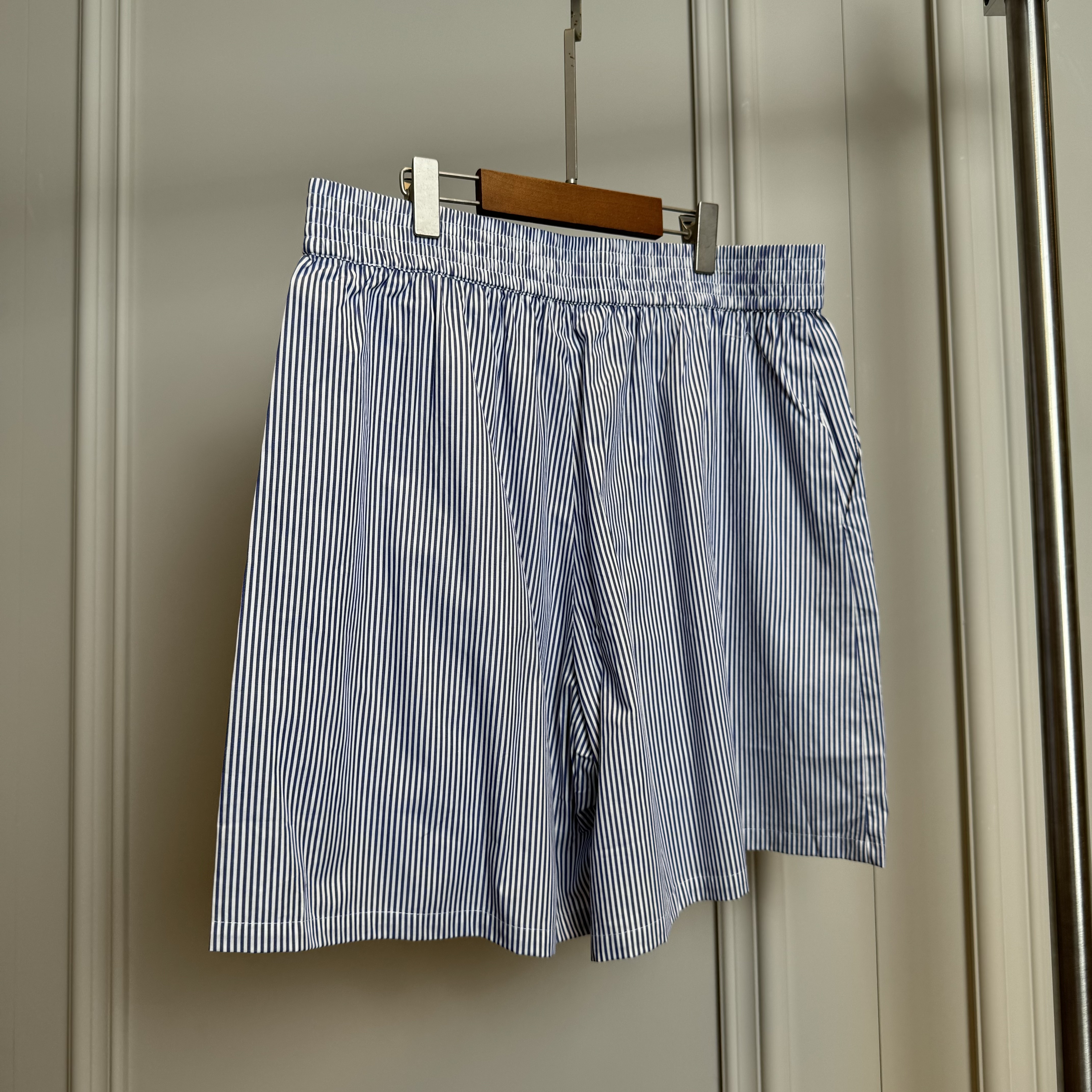 RIRV「Black系列」发呆 条纹松紧短裤