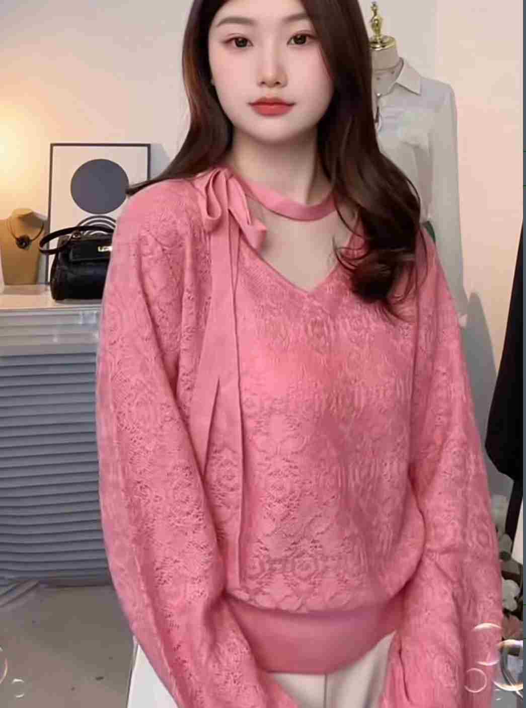 时尚风网红夏季针织衫潮牌女装压花针织休闲薄款长袖