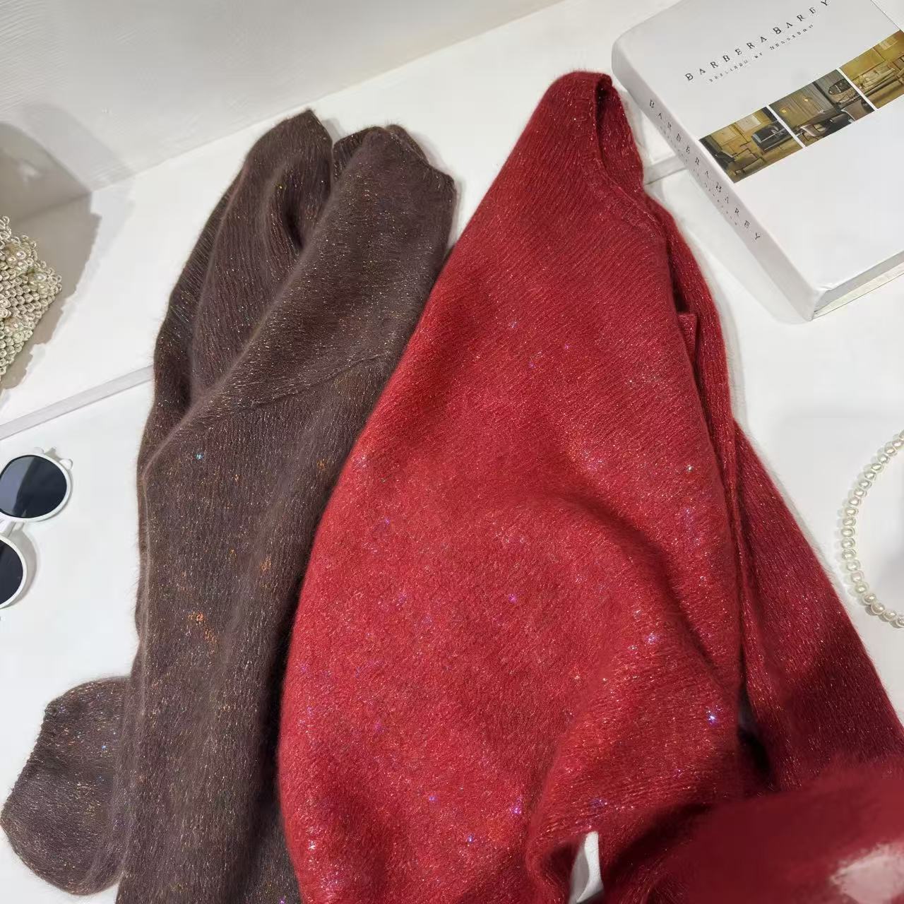 超高羊毛含量 勿机洗~胸124-200长51大圆领长袖花纱毛衣 3527