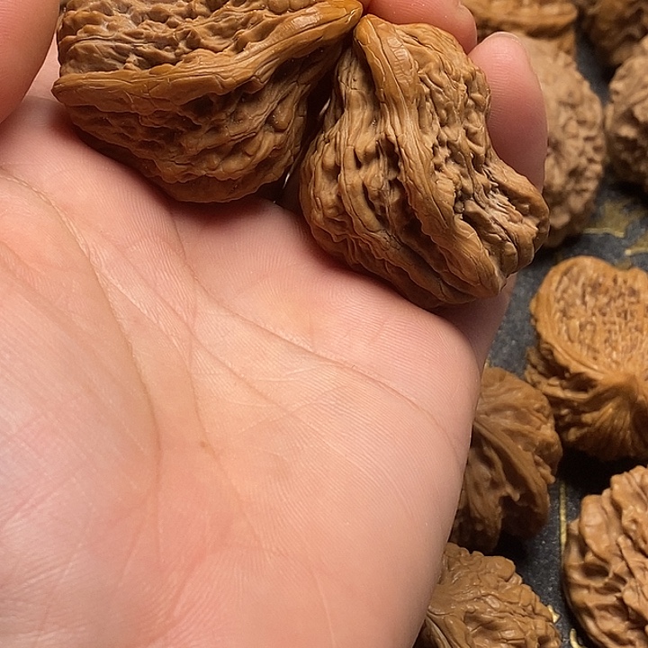 小***哥桃核吊坠麦穗麦穗小鸟有修