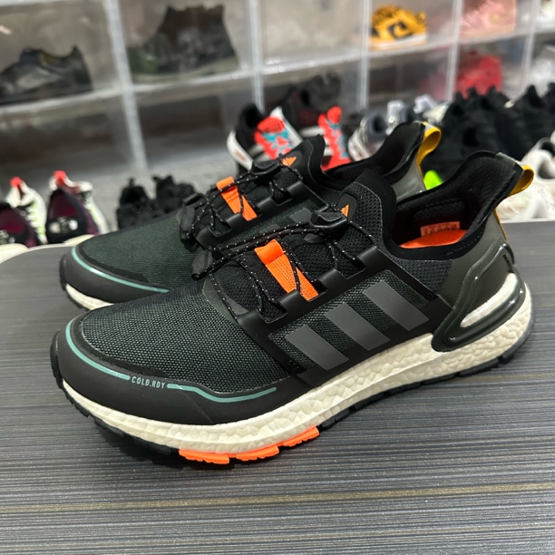 95新 maje 42.5码/adidas ULT 舒适 低帮 休闲跑步鞋 男款
