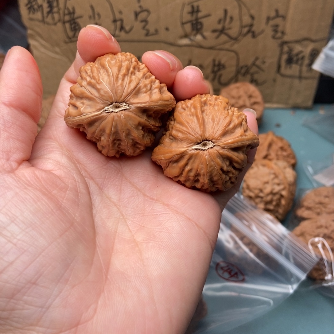 喂***儿吊坠文玩核桃铁锤45