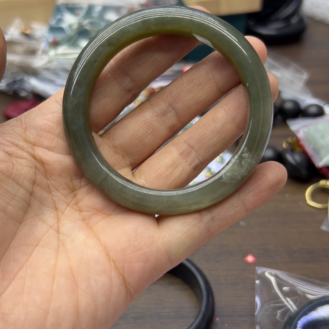 和田玉未镶嵌手镯57.8圈围918