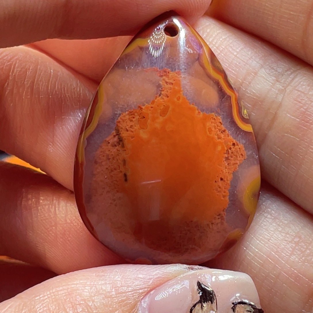 玛瑙/玉髓颈饰未镶嵌