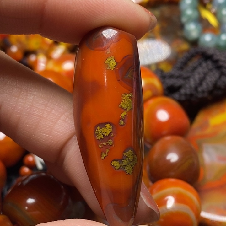 玛瑙/玉髓颈饰未镶嵌