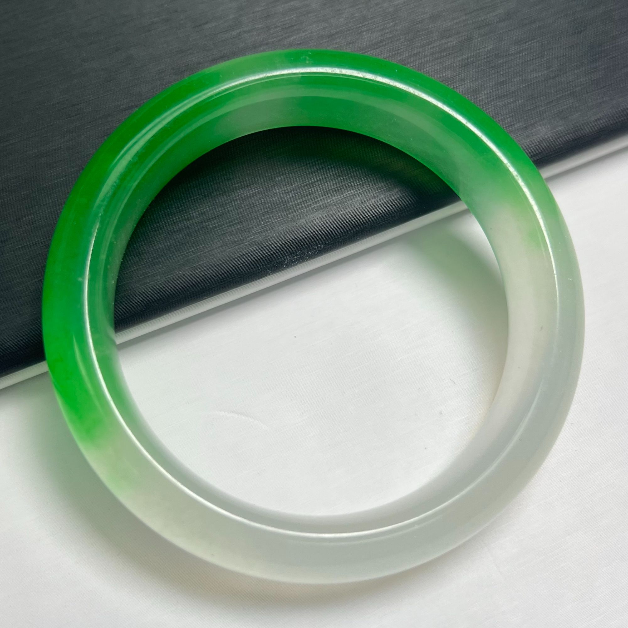 A895 白底青正圈女款手镯百搭