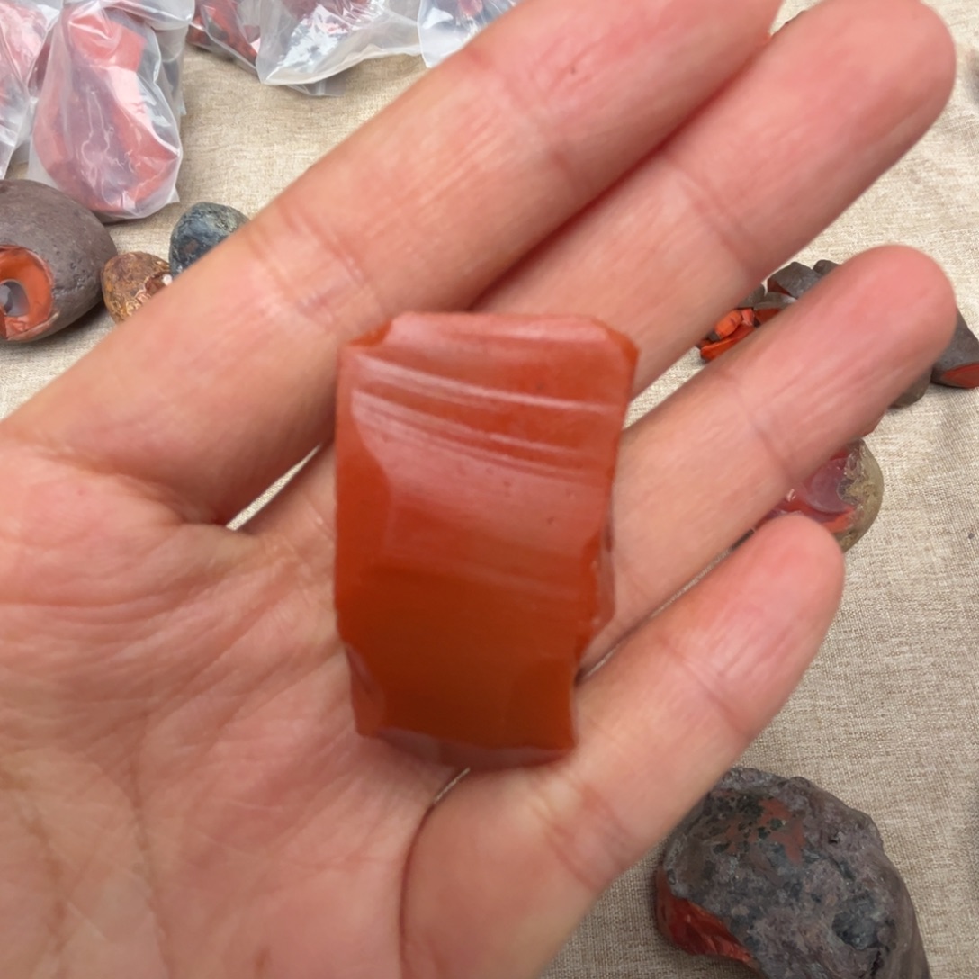 南红玛瑙半成品未镶嵌