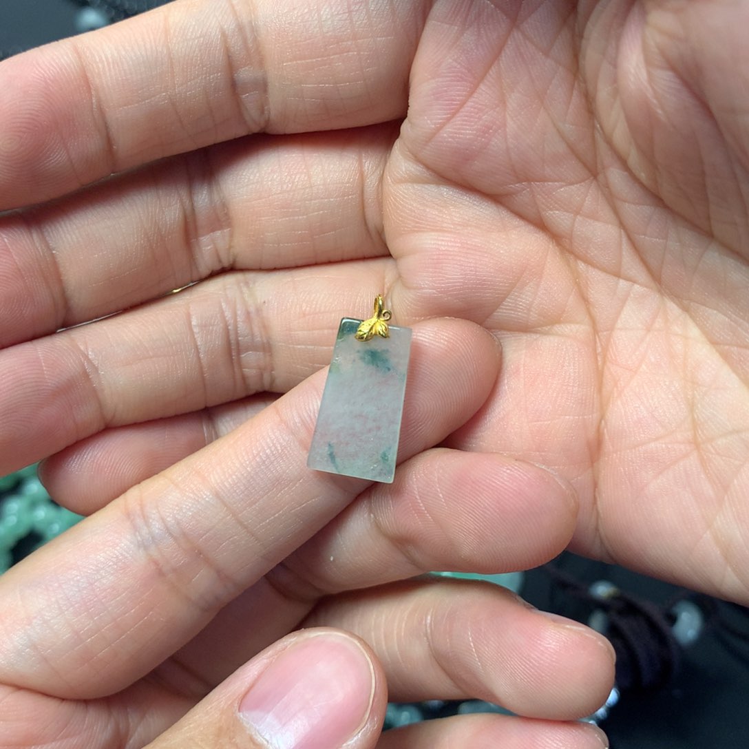 翡翠吊坠(不含链)18K金镶嵌