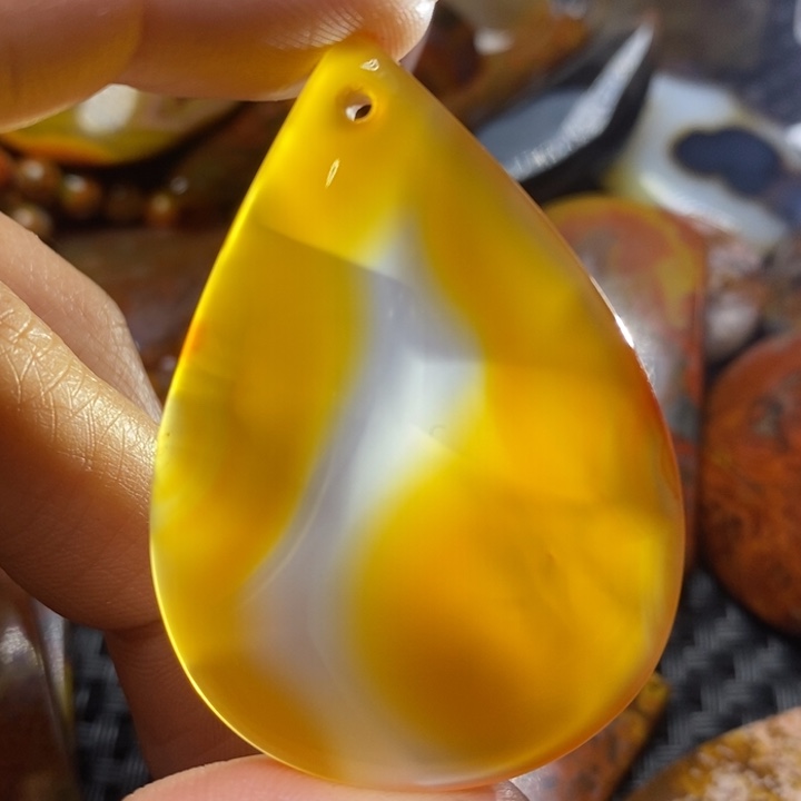 玛瑙/玉髓颈饰未镶嵌