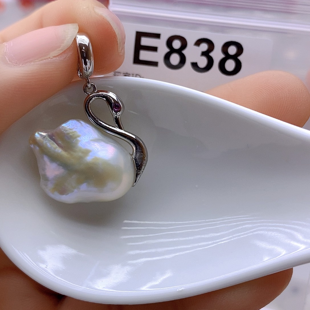 未镶嵌淡水珍珠耳饰