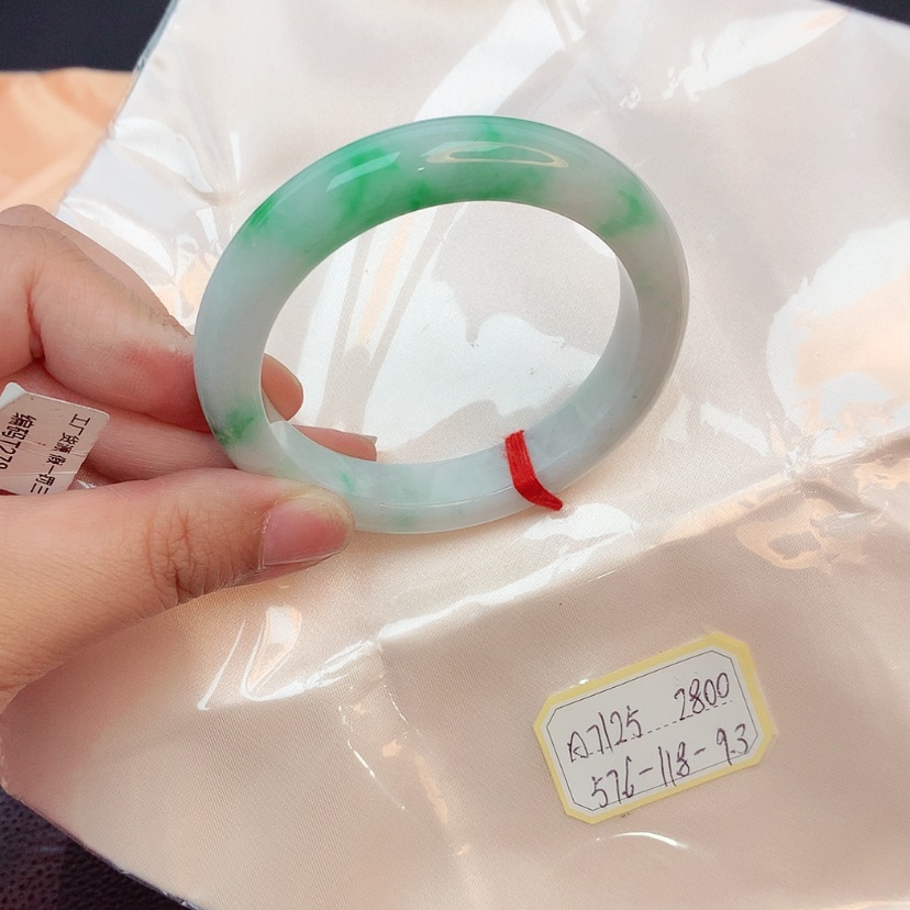 【闪购商品】翡翠手镯未镶嵌天然缅甸翡翠A货