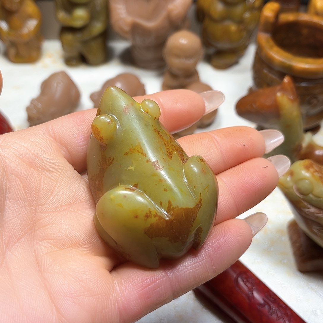 白玉菩提吊坠白玉菩提吊坠