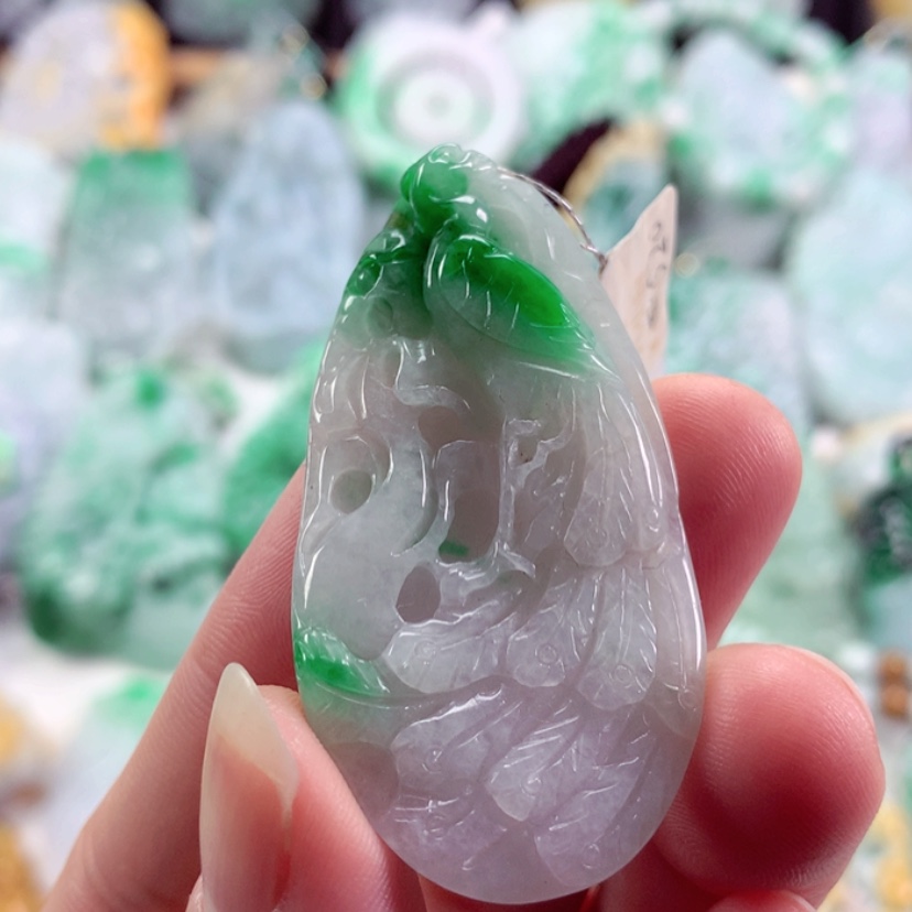 【闪购商品】翡翠吊坠(不含链)未镶嵌