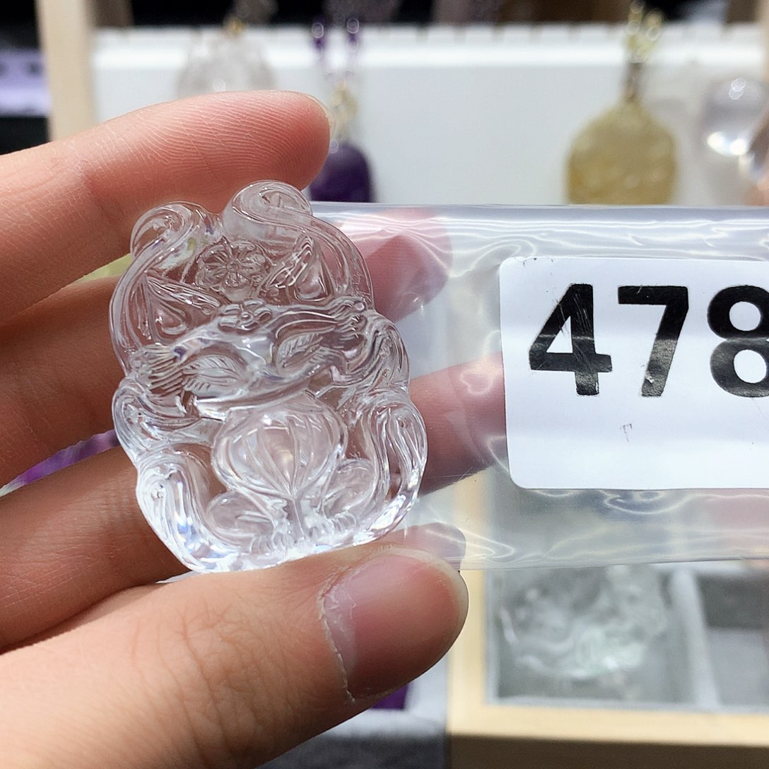 水晶颈饰未镶嵌吊坠