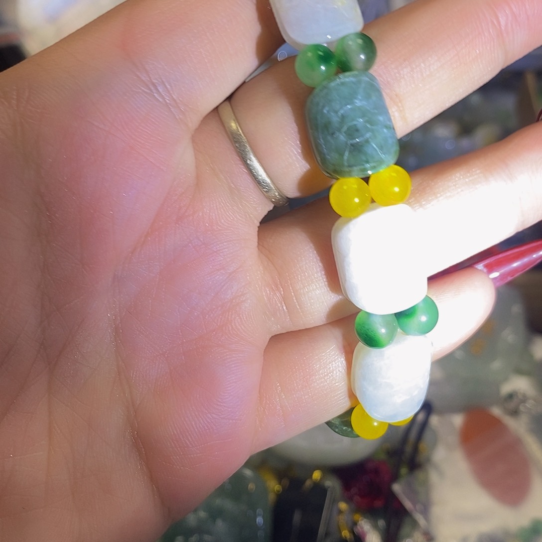 颈饰未镶嵌翡翠天然翡翠