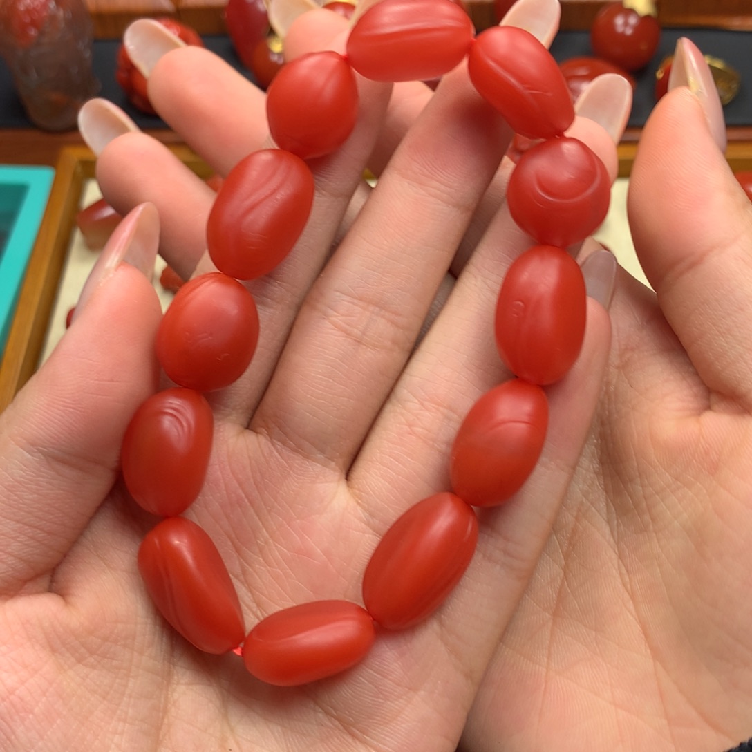 南红玛瑙未镶嵌随型手串