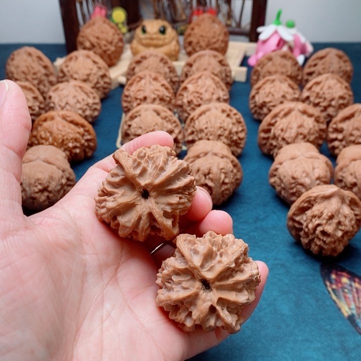 文玩核桃把件苹果园40