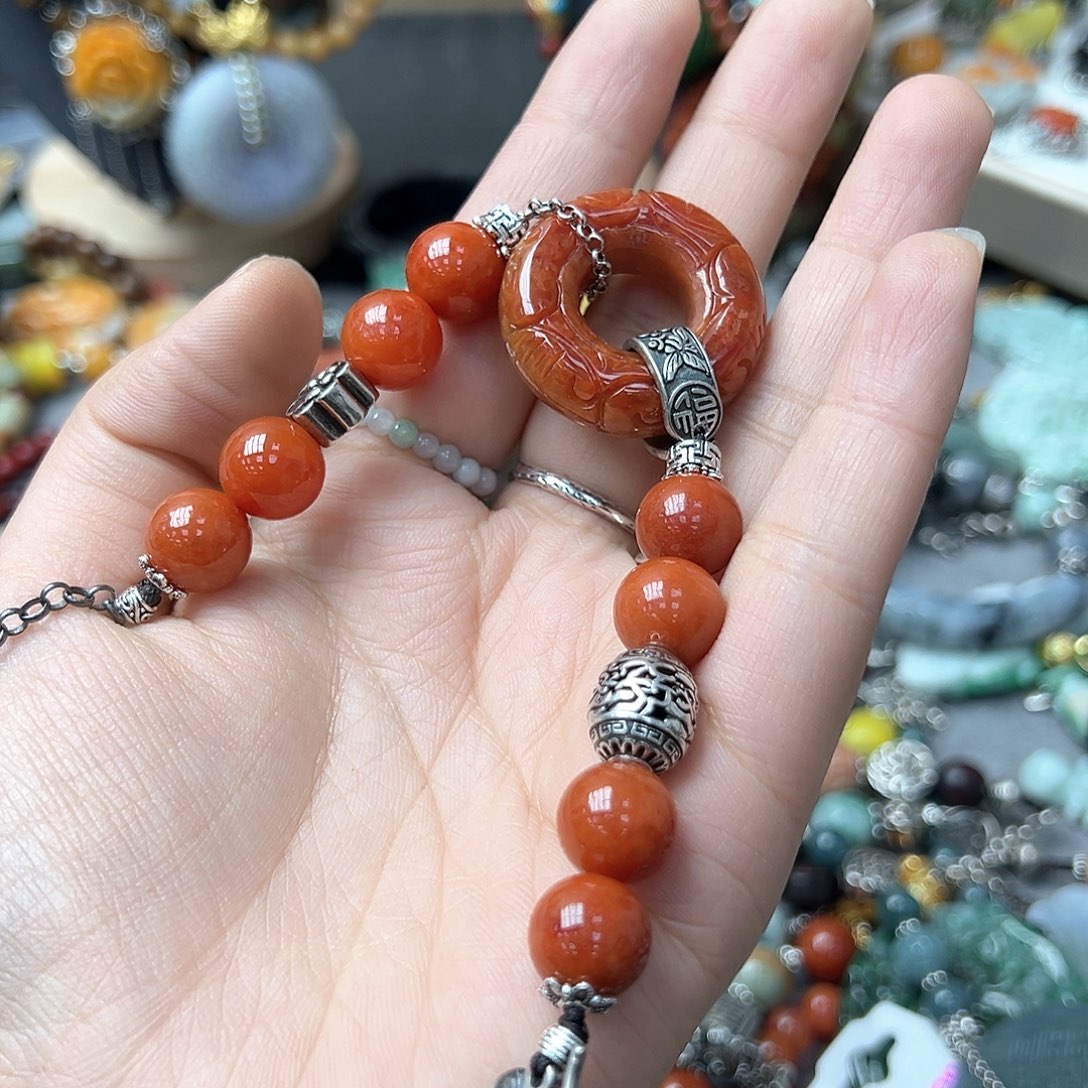 翡翠戒指未镶嵌墨*