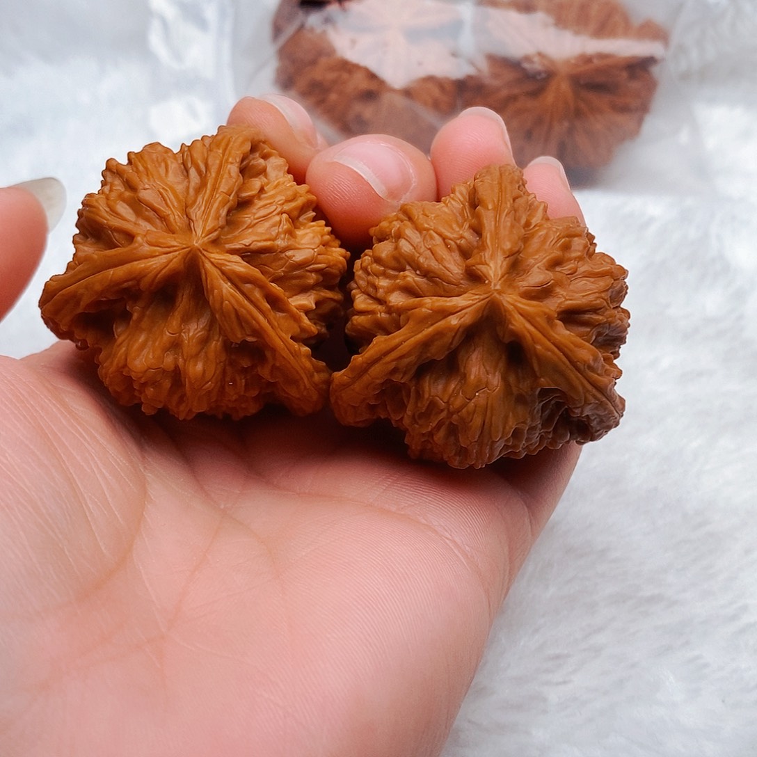 装***板文玩核桃吊坠三棱