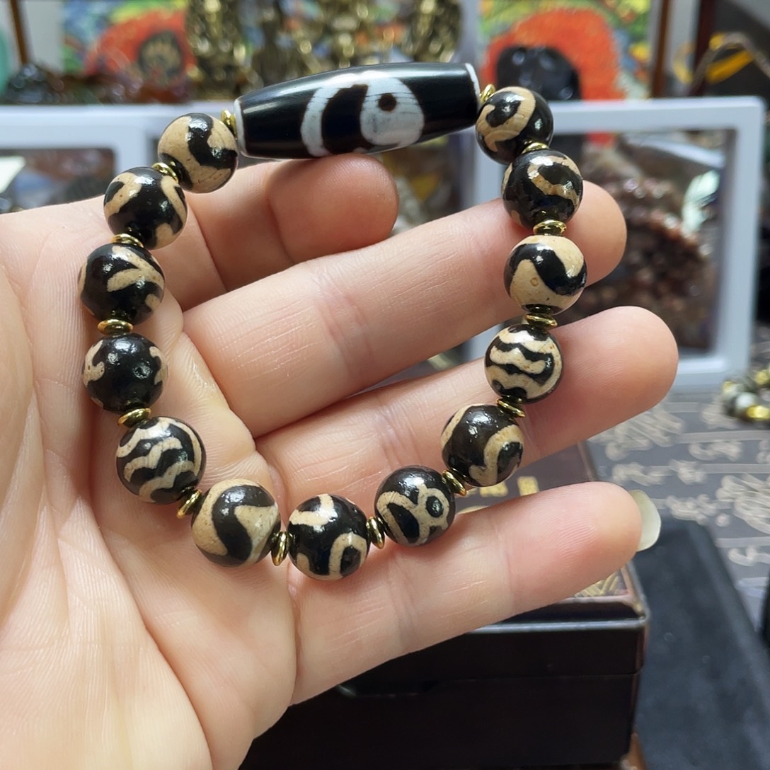 玛瑙/玉髓未镶嵌多样性发一条