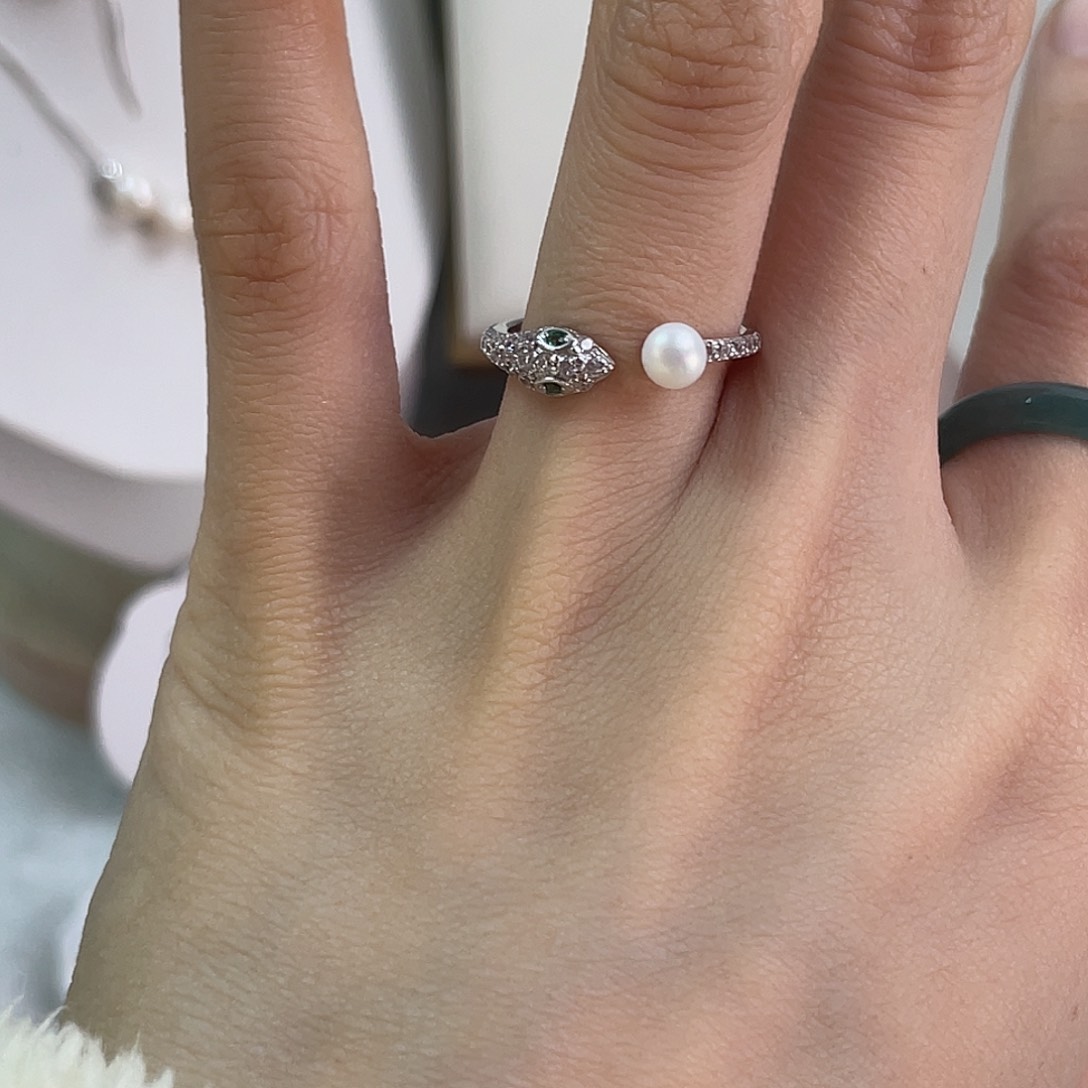 淡水珍珠耳饰未镶嵌