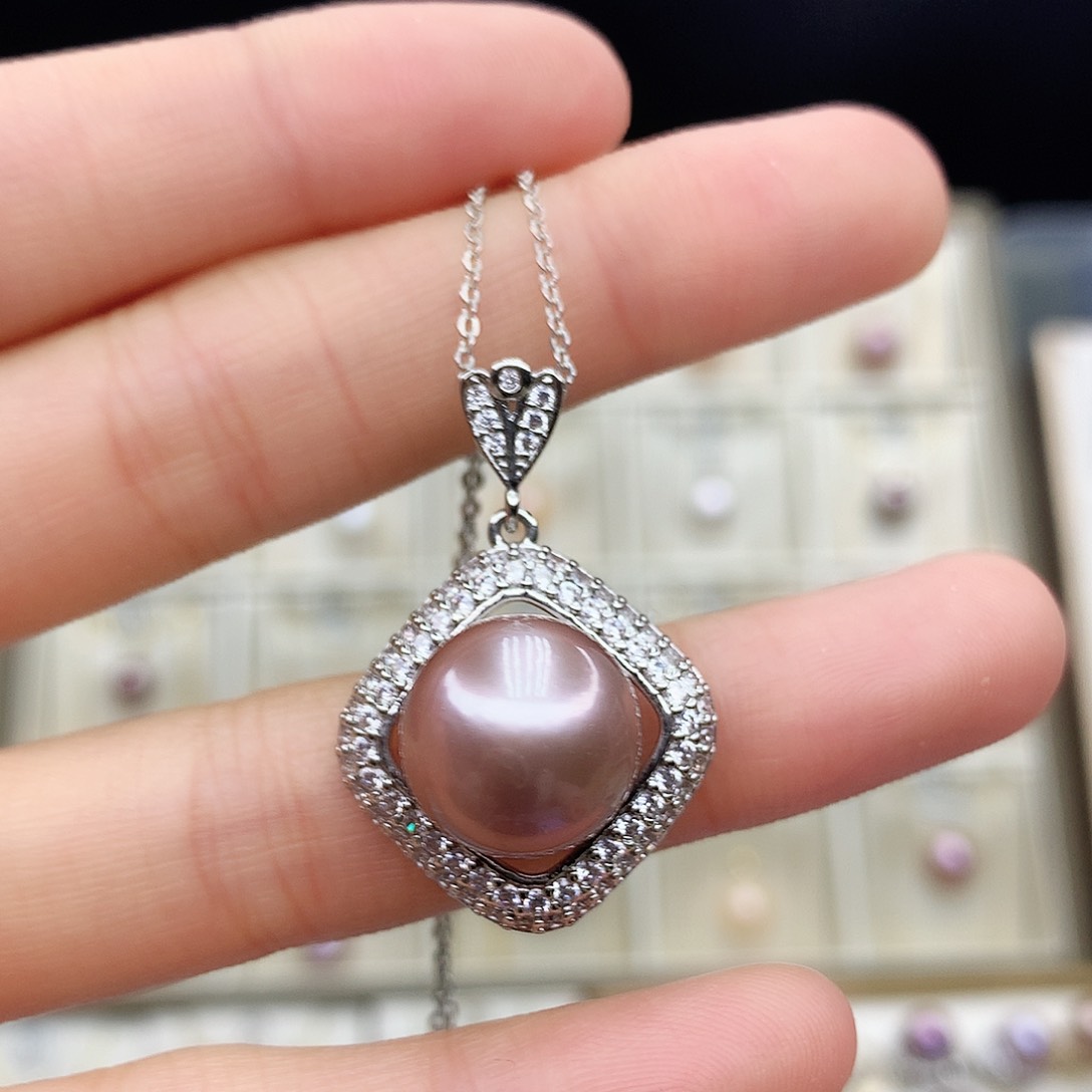 淡水珍珠颈饰合金