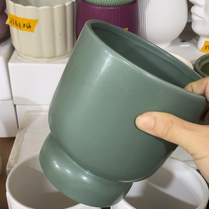 摆件陶陶盆有孔 瑕疵针孔漏釉介意勿拍外口 14外高16