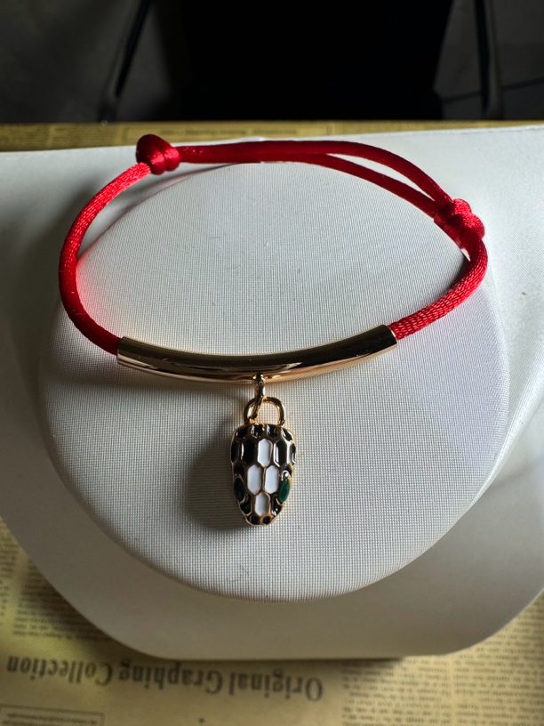 手链 时尚轻奢 梵 红绳手链A606