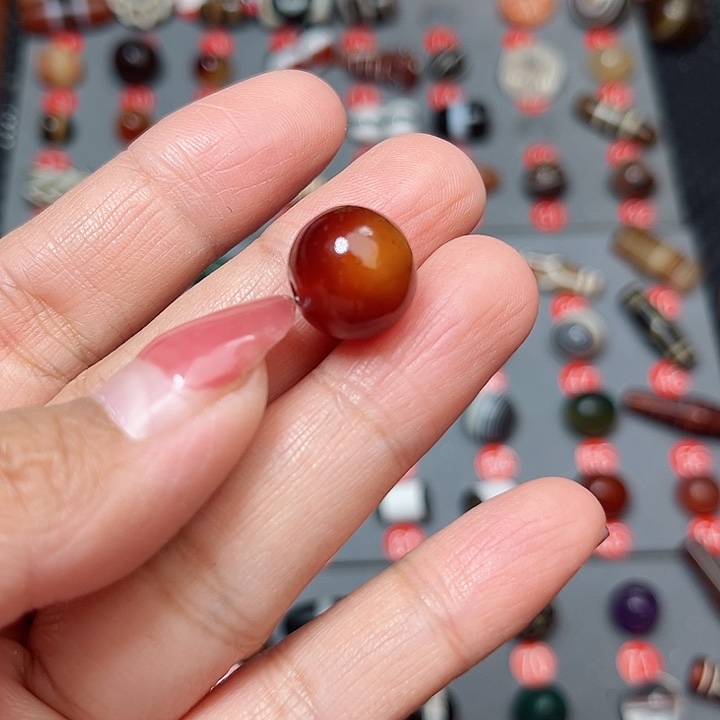 未镶嵌玛瑙/玉髓珠宝半成品中****茶