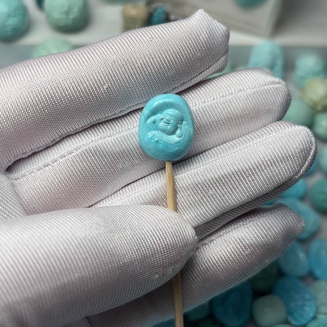 绿松石雕刻件未镶嵌