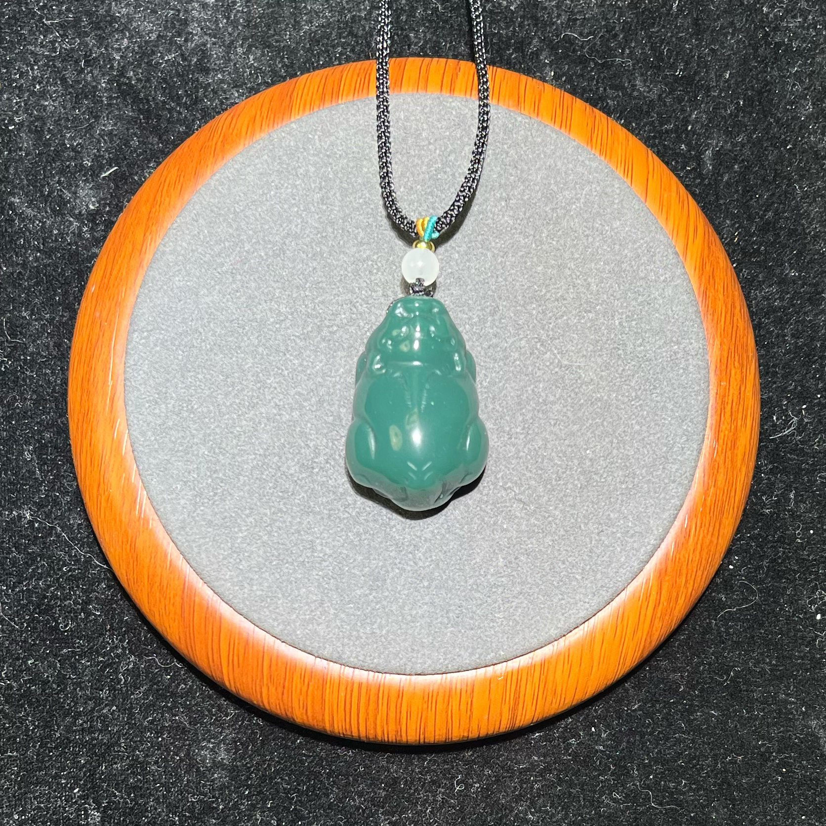 粉青貔貅精品吊坠